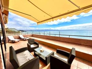 Espectacular departamento de primera linea