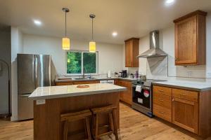 The Magnolia Meadow Retreat