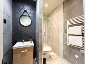 Urban Flat 89 - Charming 3 Bedroom Flat in Paris