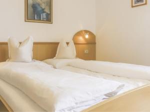 Apartment Morgensonne by Interhome