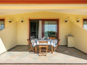 Apartment Haus mit Panoramablick in Chia in natürlicher Umgebung by Interhome