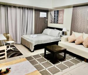 Minimalist Suite with Balcony at Serin West Tagaytay
