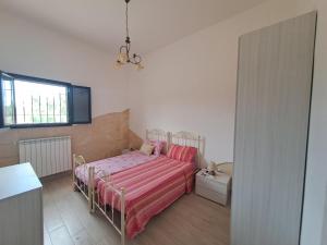 Holiday Home Bauernhof mit Schwimmbad und Babypark Brindisi am Meer by Interhome