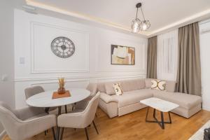 Deluxe Apartment Zarah