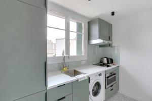 New, air-conditioned apartment - close to Paris