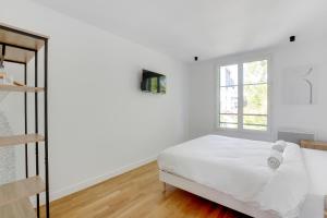 New, air-conditioned apartment - close to Paris