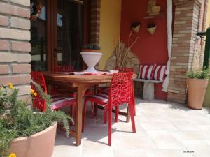 Holiday Home Haus Red Coral mit Gemeinschaftspool by Interhome