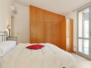 Holiday Home Haustierfreundliches Cottage Glicini mit Pool und Aussicht by Interhome