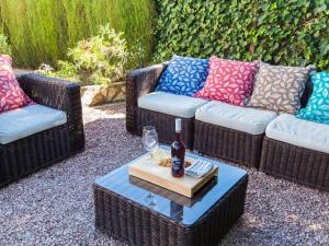 Holiday Home Haus mit privatem Pool- Garten und privatem Parkplatz by Interhome