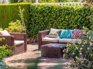 Holiday Home Haus mit privatem Pool- Garten und privatem Parkplatz by Interhome