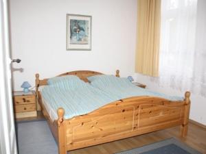Apartment in Gründerzeitvilla in Strandnähe by Interhome