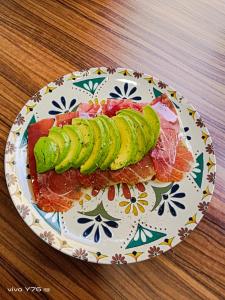 Apartamento SOL , 3 habitaciones , desayuno incluido