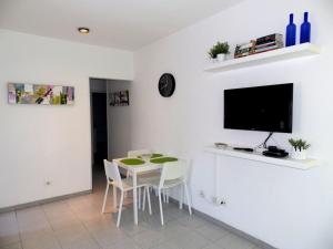 Apartment Wohnung in Playa Grande de el Medano by Interhome