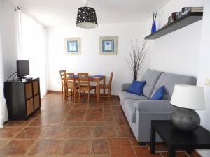 Apartment Penthouse Playa Medano by Interhome