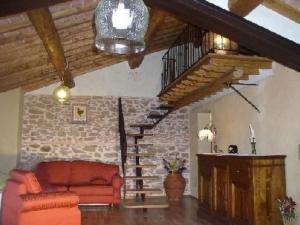 Apartment Leonardo in Vitolini by Interhome