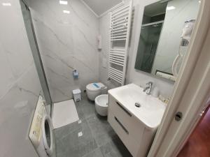 Apartment Moderne Ferienwohnung mit Balkon by Interhome