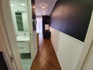 Apartment Moderne Ferienwohnung mit Balkon by Interhome