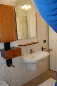 Apartment Das Haus von Piero in San Gregorio nelle Alpi by Interhome