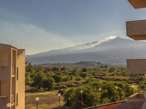 Apartment Nero DAvola Morgante Wohnung by Interhome