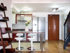 Apartment Attic Las Vistas mit wunderschönem Meerblick by Interhome