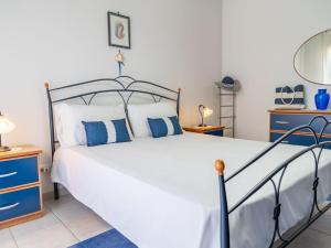 Apartment Saras Terrasse by Interhome