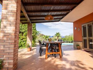 Holiday Home Domus Andrea und Carolina by Interhome