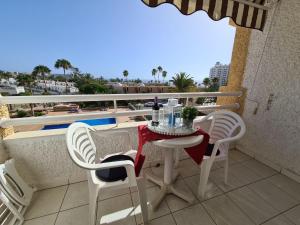 Apartment Appartement Borinquen mit Pool und Meerblick by Interhome