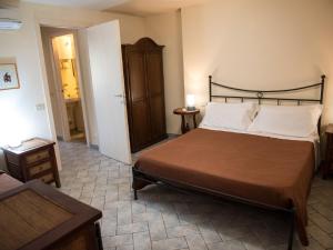 Apartment Wohnung Alborense by Interhome