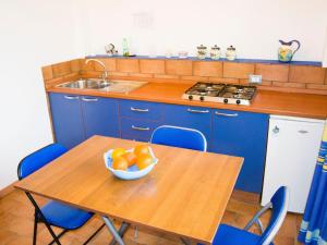 Apartment Wohnung 3 - Zwei-Zimmer-Wohnung by Interhome