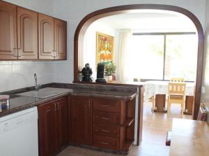 Holiday Home für 2 Personen und 4 Kinder by Interhome