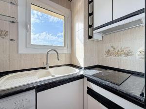 Apartment Bucht von Rosas Katalonien Spanien by Interhome