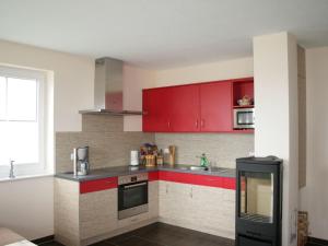 Holiday Home in Dranske an der Ostseeküste Rügens by Interhome