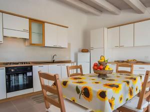 Apartment Flache Luna by Interhome