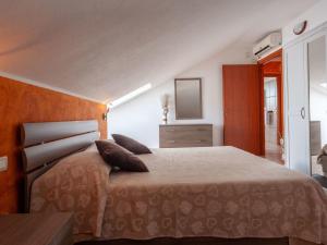 Holiday Home 'Chloe by Interhome img21