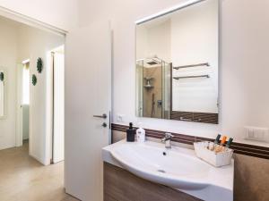 Holiday Home Villa Gesamte Struktur by Interhome