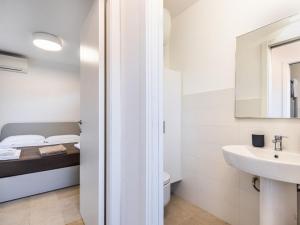 Holiday Home Villa Gesamte Struktur by Interhome