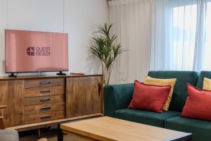 GuestReady - Charming Apartment with Patio