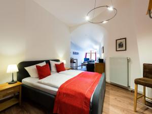 Apartment Burg im Zwinger Burgfee by Interhome