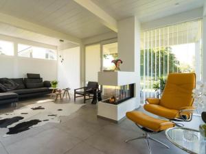 Holiday Home Fünfjahreszeiten in Bodstedt by Interhome