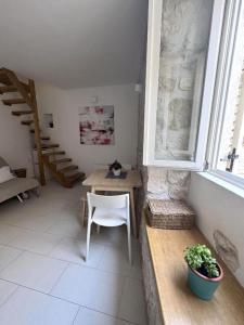 Studio apartman Old town