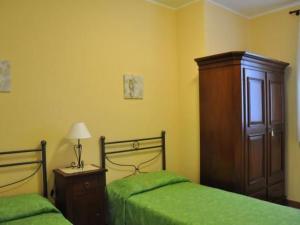 Apartment Zweizimmerwohnung by Interhome