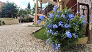 Comfortable twin room 300m at beach WiFi parking