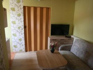 Apartment Gästehaus Tröbs by Interhome