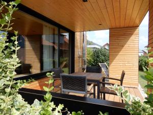 Holiday Home Henk by Interhome
