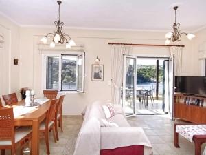 Luxury villa with private pool, seaviews, beach closeby - Villa Alex