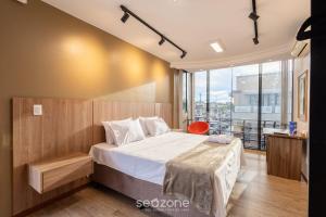 Apto moderno no Sudoeste c ar e Wi-Fi | CLS0101