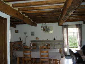 Holiday Home Charmante normannische Ferienwohnung les chataigniers 3 Zimmer by Interhome