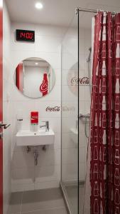 Coca Cola Hostel Malabe