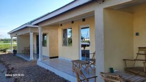 Madzi Abata Beach Lodge