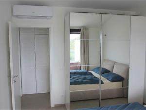Apartment Wohnung mit Terrasse by Interhome img13